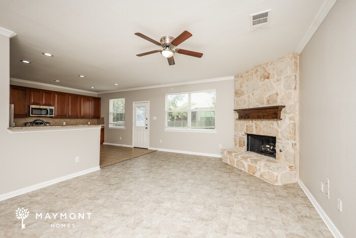 Building Photo - 3009 Flowering Springs Dr