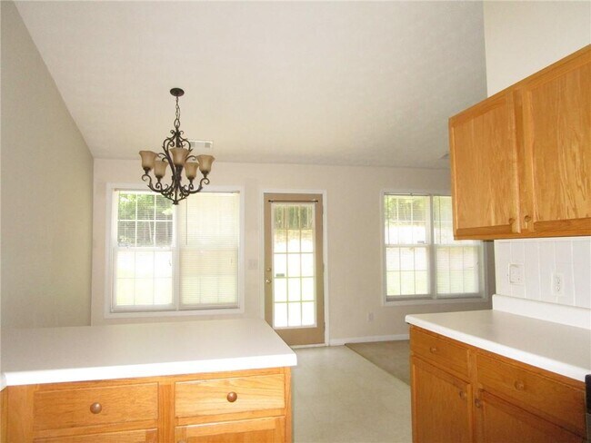 Building Photo - 3830 Guiness Way