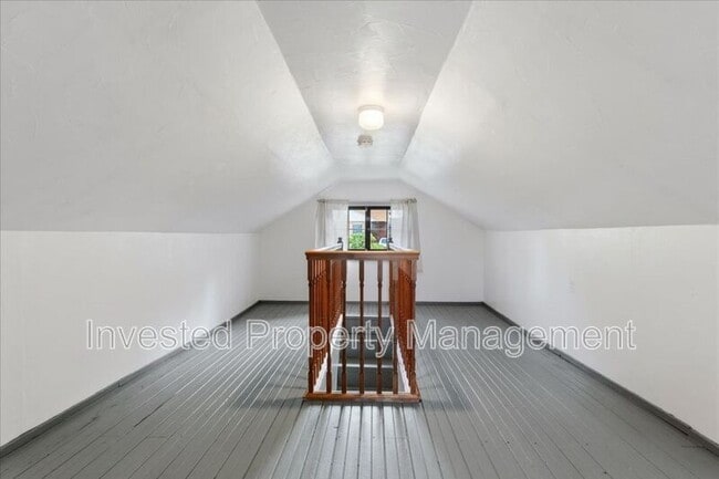 Building Photo - 3077 Benton St