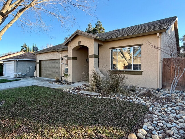 Building Photo - 2450 Martin Anthony Ct