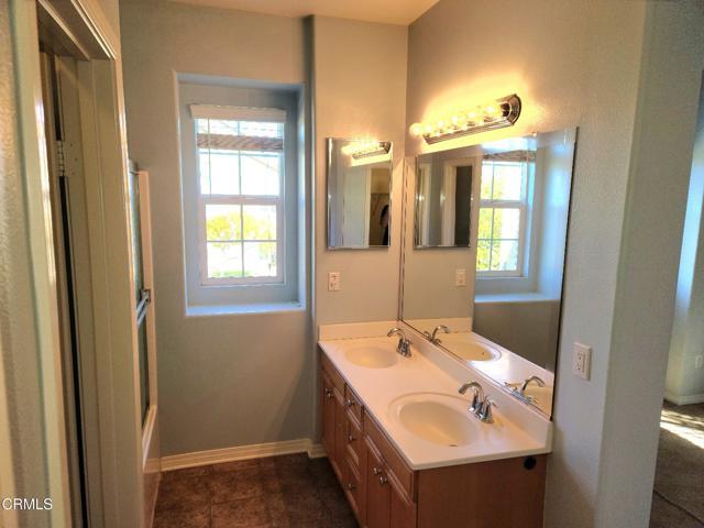 Building Photo - 600 Flathead River St