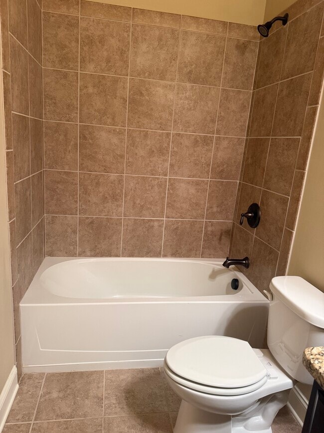 Building Photo - 2667 Willow Fld Xing