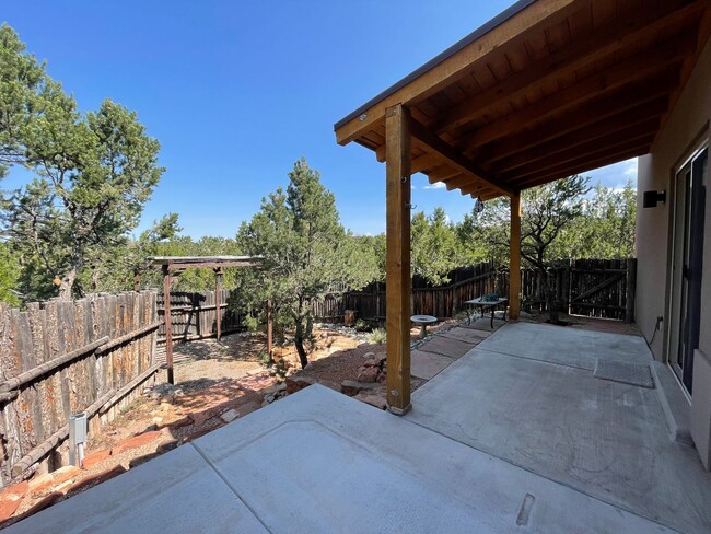 Building Photo - 1670 Via Bosque