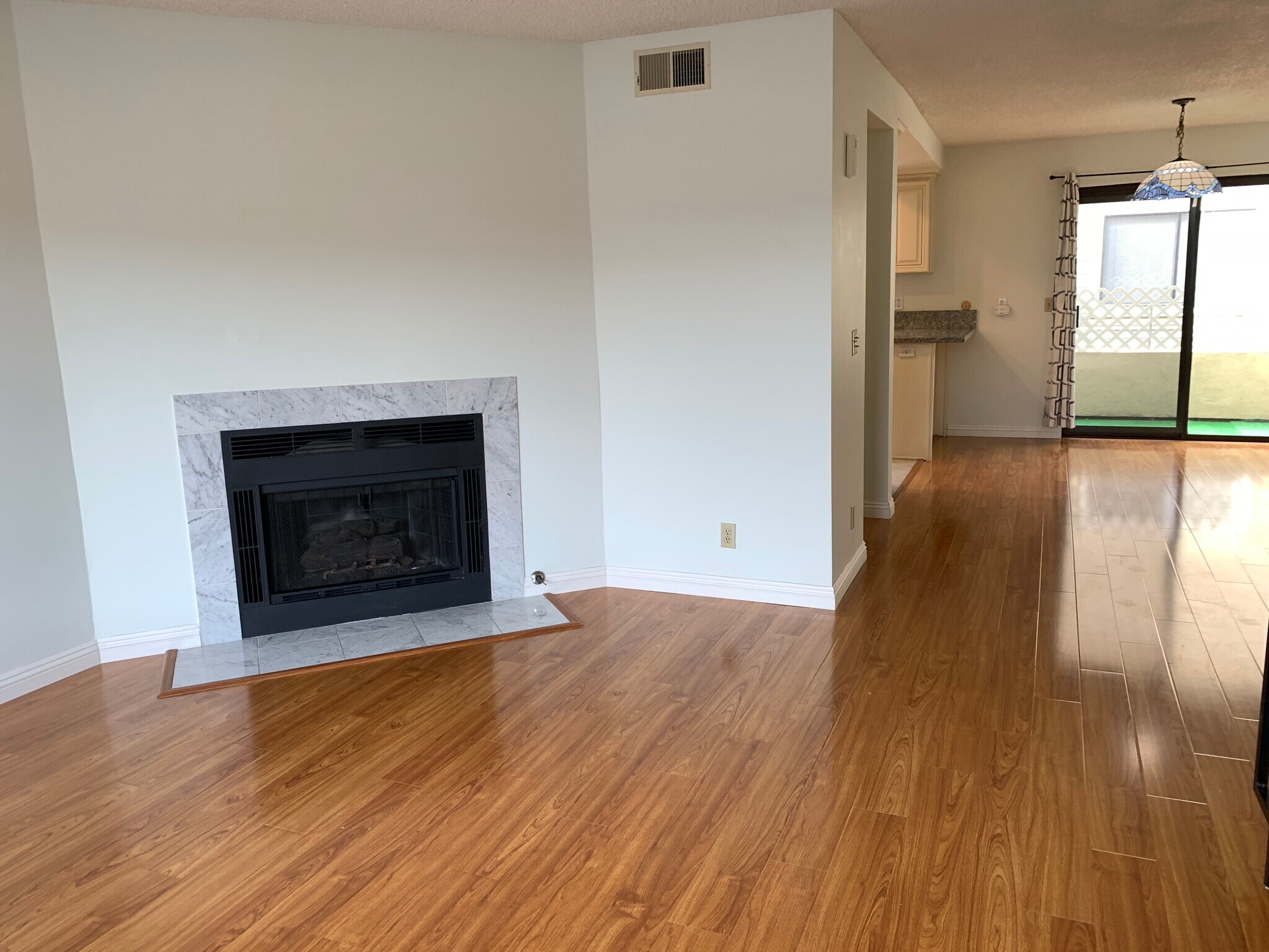 Building Photo - 15220 S Normandie Ave