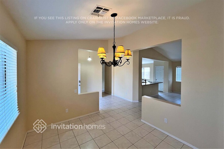 Building Photo - 3420 E Marco Polo Rd