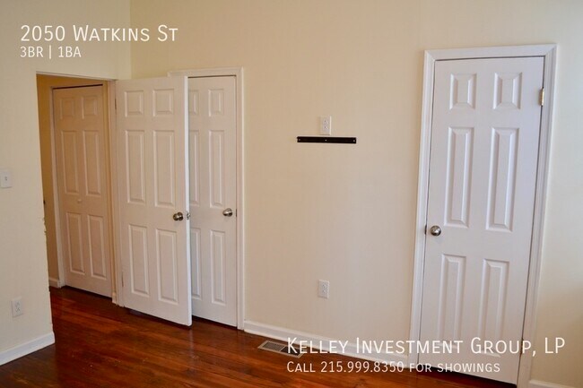 Building Photo - 2050 Watkins St