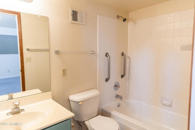 Building Photo - 4901 S Calle Los Cerros Dr