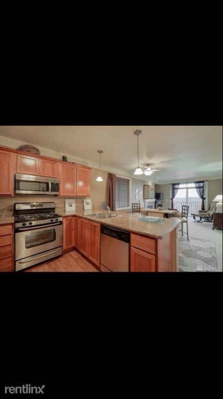 Building Photo - 2 br, 2 bath Condo - 4763 Morris Ave S #R201