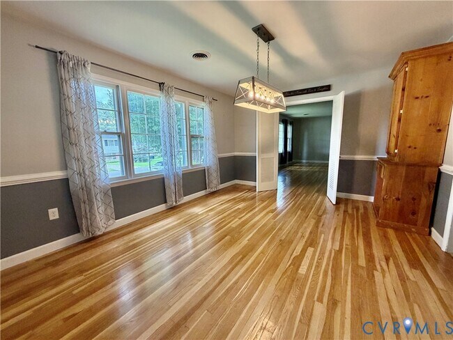 Building Photo - 6255 Debora Dr