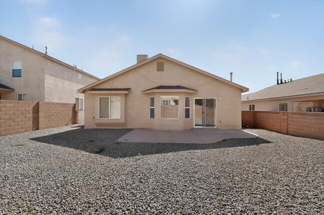 Building Photo - 3305 Tin Cup Rd