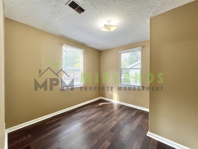 Building Photo - 2304 Ervin St
