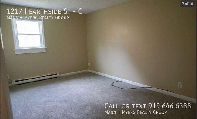 Building Photo - 1217 Hearthside St