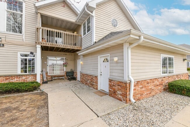 Building Photo - 505 Lawson School Rd