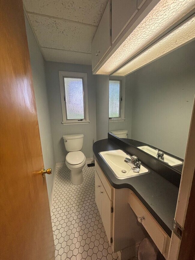 Building Photo - Charming 3 beds 2 baths in Mayfield!