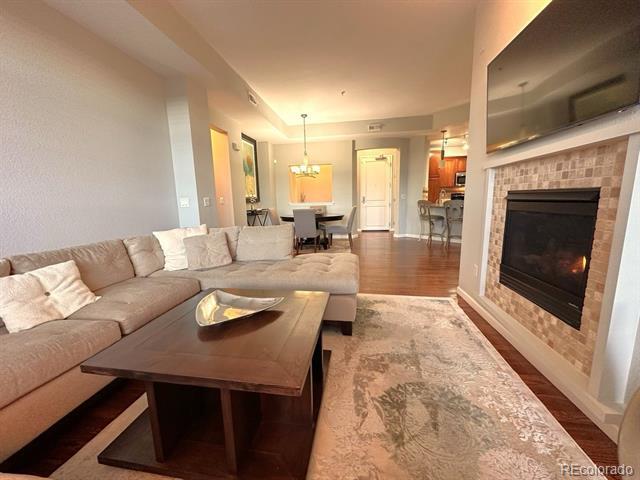 Building Photo - 7865 Vallagio Ln