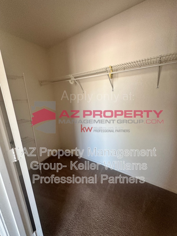 Building Photo - 18221 N 147th Dr