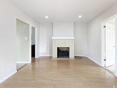 Building Photo - 568 Alhambra St
