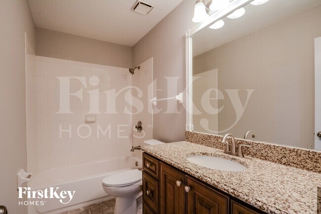 Building Photo - 457 Oak Glen Dr