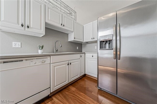 Building Photo - 5760 Emerald Ridge Pkwy