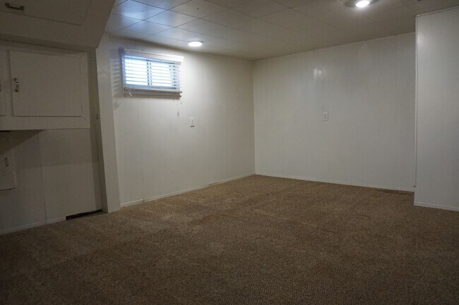 Building Photo - 1508-1512 Duplex