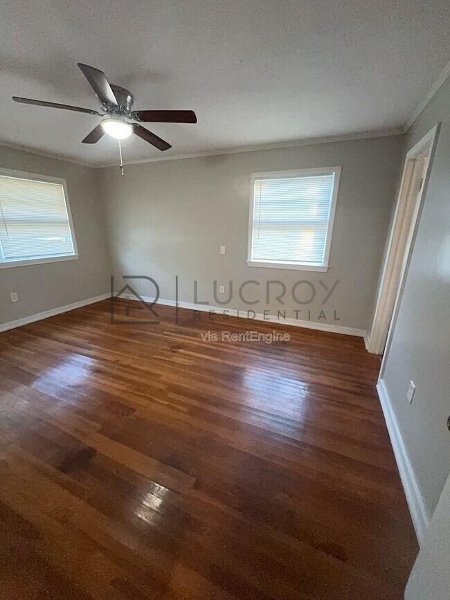 Building Photo - 5855 Canton Park Dr