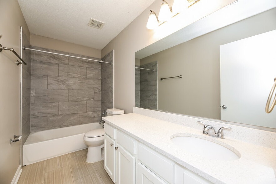 Building Photo - 12290 Lawson Creek Dr