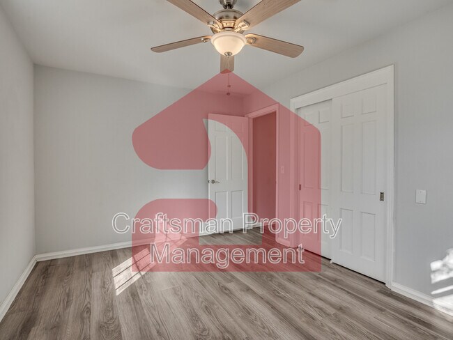 Building Photo - 2024 NW 45th St