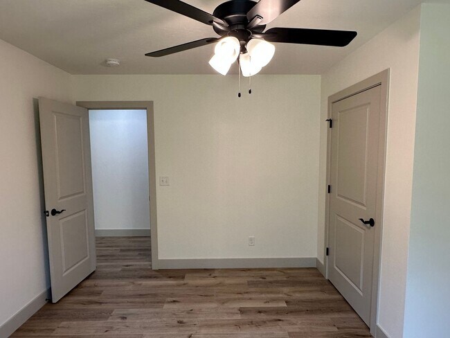 Building Photo - Now Accepting Applications – 4 BED 3 BATH | Summit Pass Subdivision | Waynesville School District