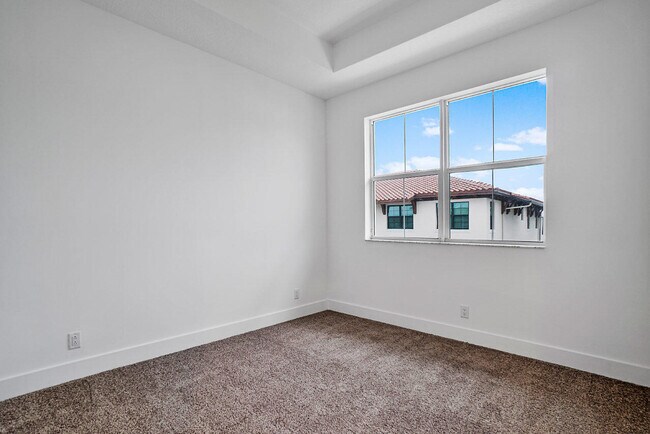 Building Photo - 4122 Faraday Wy