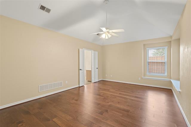 Building Photo - 3817 Peppertree Dr
