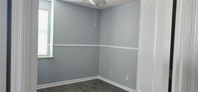 Building Photo - 14321 Mandolin Dr