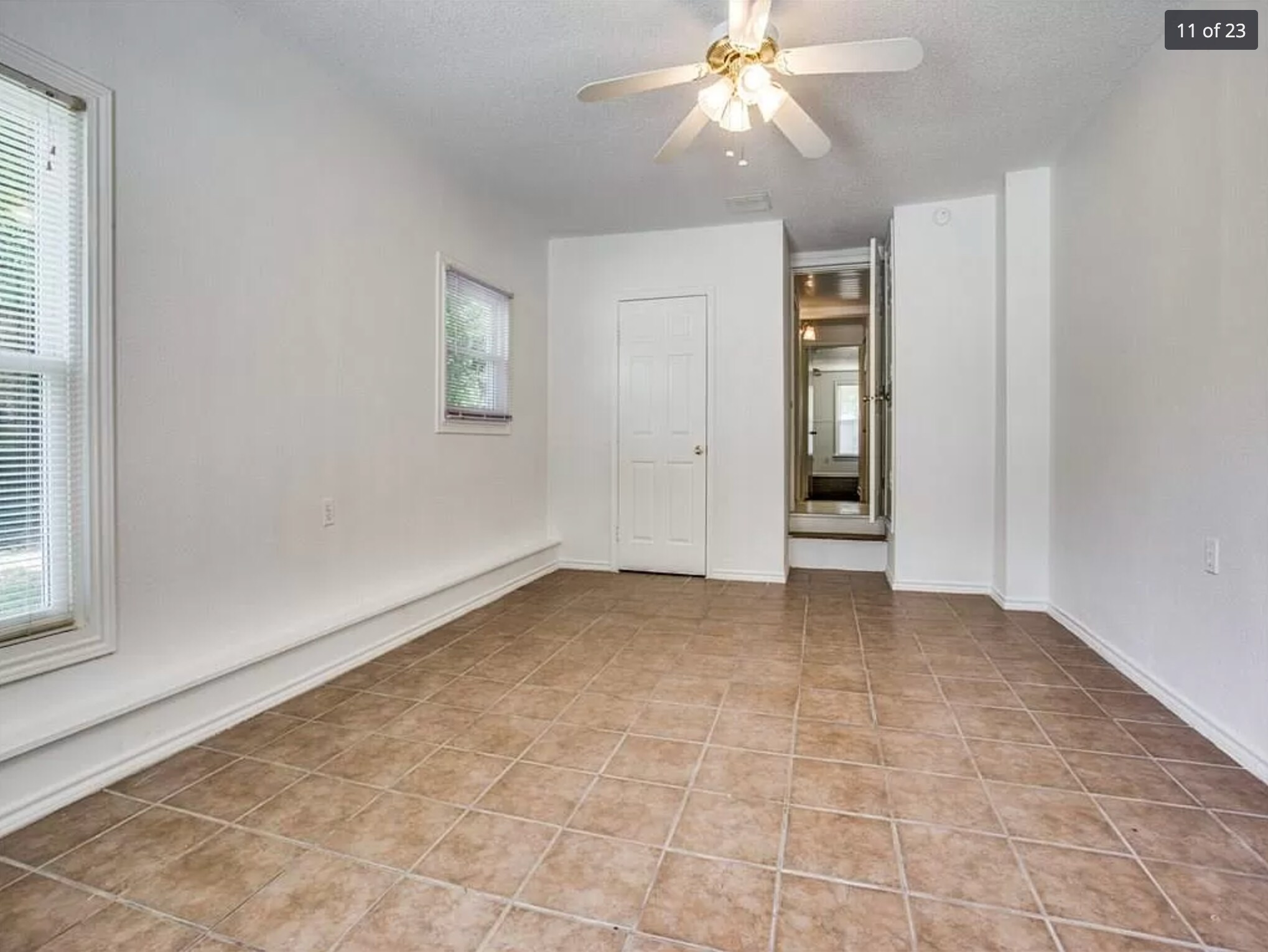 Building Photo - 4009 Acacia St