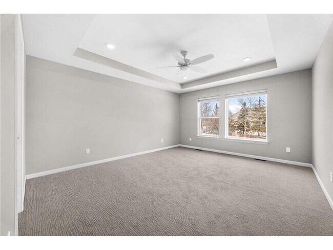 Building Photo - 2438 N Blossom Cir