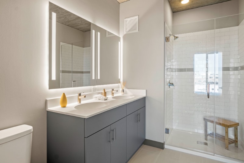 Building Photo - 155 N Elizabeth St