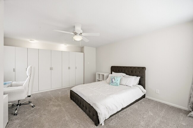 Building Photo - 1116 Bering Dr