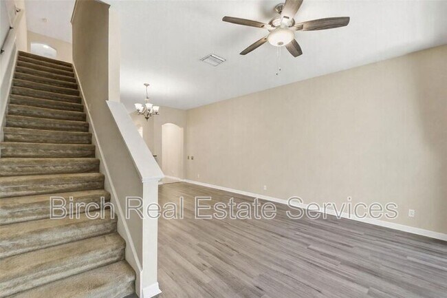 Building Photo - 11840 13th Way N