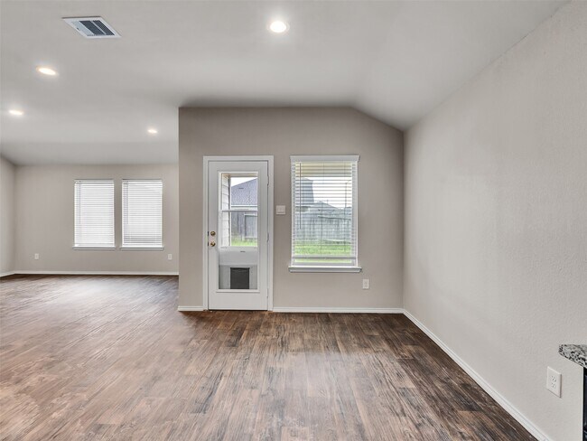 Building Photo - 2402 Ormes Forest Ln