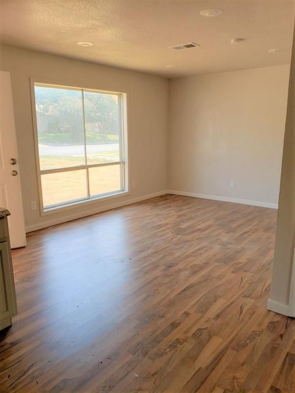 Building Photo - 4527 Norris Valley Dr