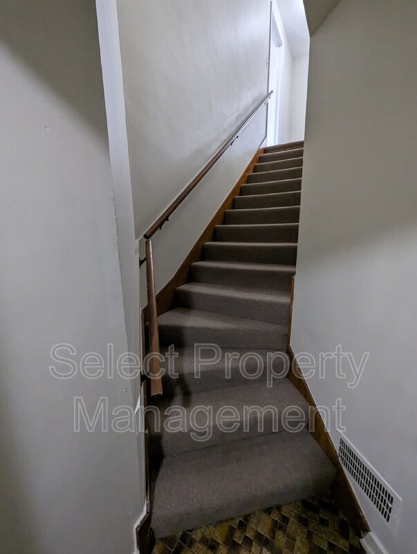 Building Photo - 1226 Elmwood Ave