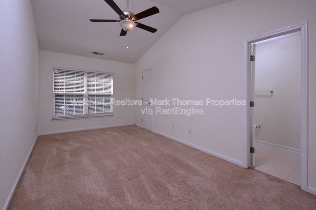 Building Photo - 1326 Holly Grove Way