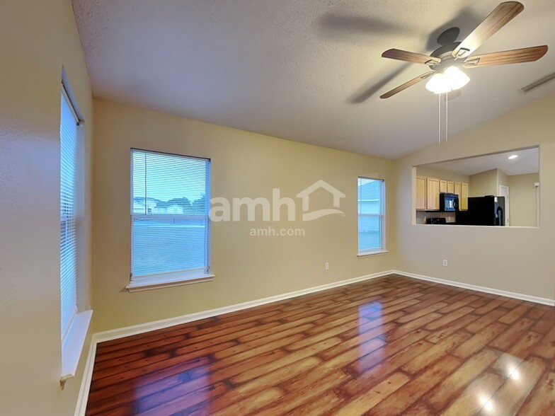 Building Photo - 76298 Long Pond Loop