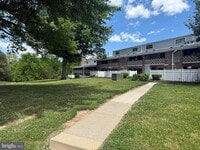 Building Photo - 202 Stony Way