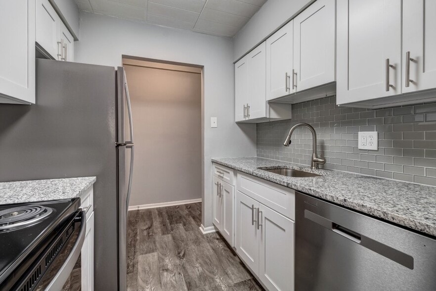 Building Photo - Apartments at North Park