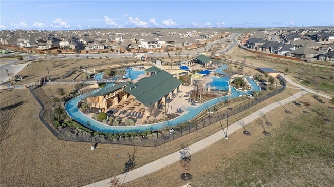 Building Photo - 130 Wild Pecan Lp