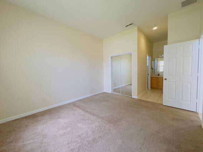 Building Photo - 405 Caraway Dr