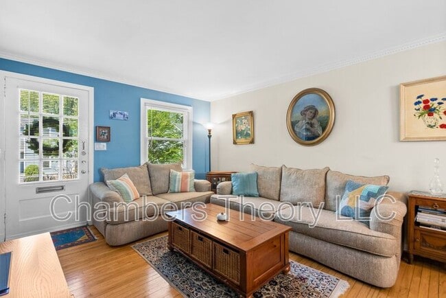 Building Photo - 303 Mt Vernon Ave