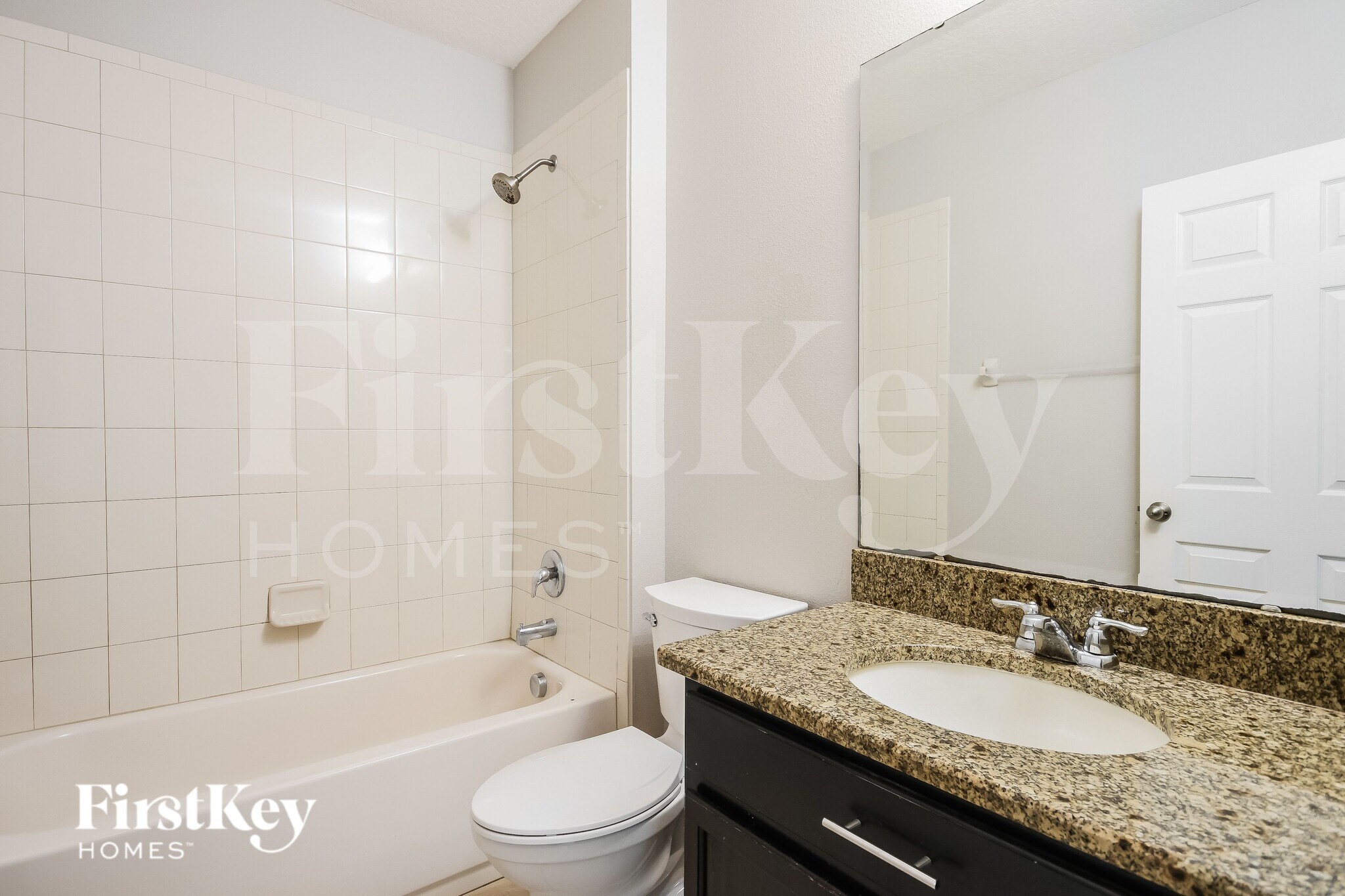 Building Photo - 4781 Rockvale Dr