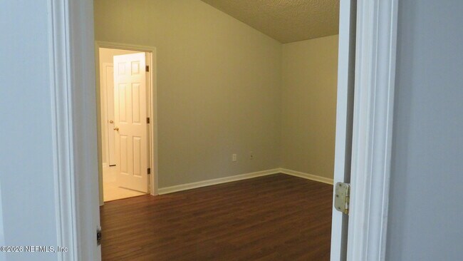 Building Photo - 1823 Sunchase Ct