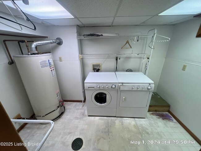 Building Photo - 230 S Circlecrest Dr