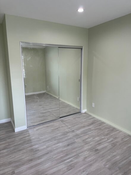 Building Photo - 4406 Coloma Ave